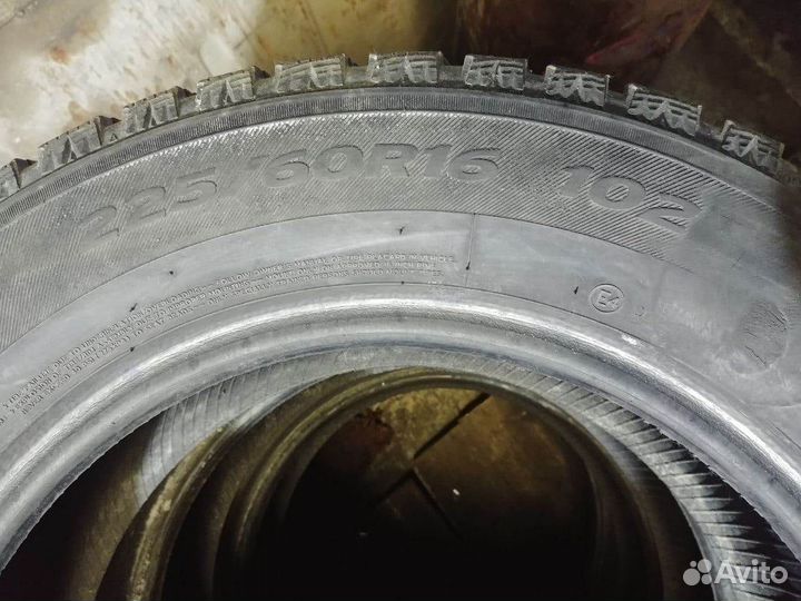 Hankook Winter I'Pike 225/60 R16 102