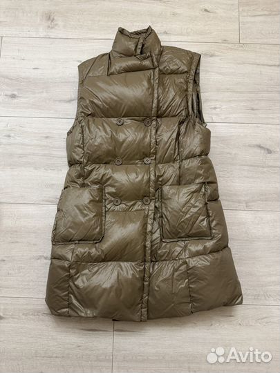 Новая жилетка пуховая, Германия, 2500