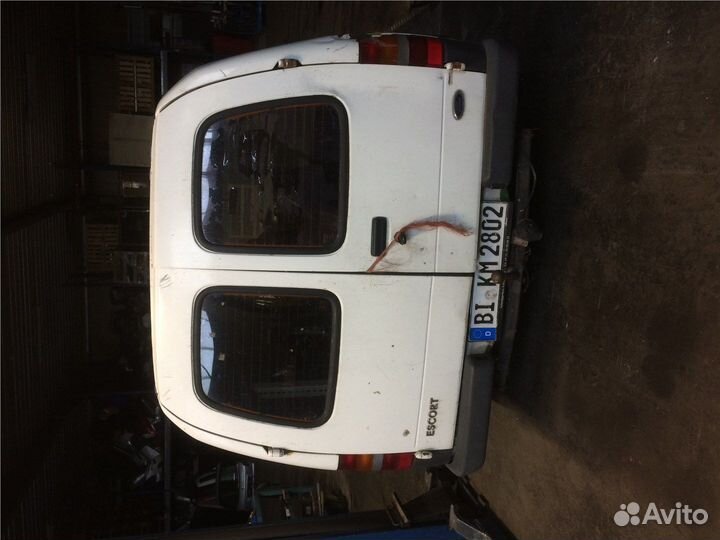 Разбор на запчасти Ford Escort