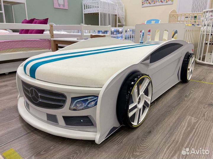 Детская кровать машинка новая