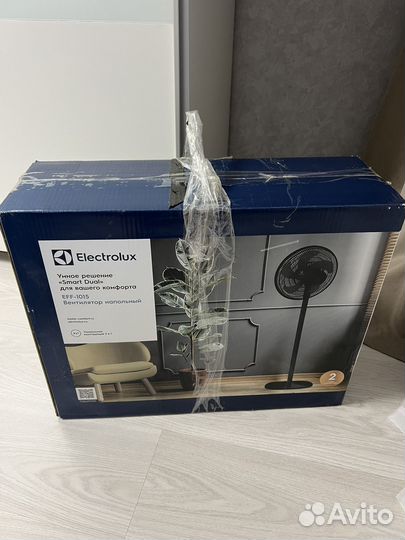 Вентилятор напольный Electrolux EFF-1015