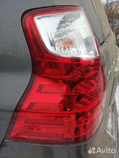 Задний левый фонарь Lexus GX 460