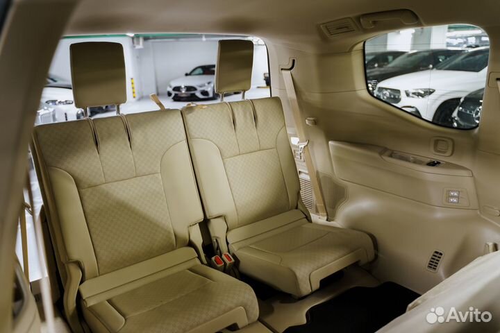 Toyota Land Cruiser 3.3 AT, 2023, 3 км