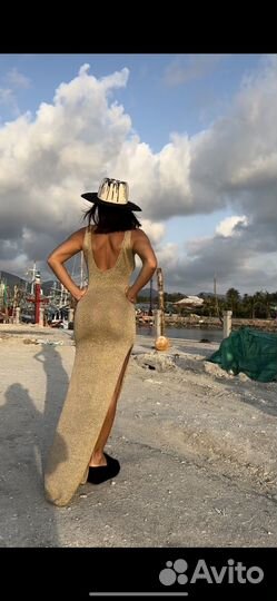 Вязаное платье