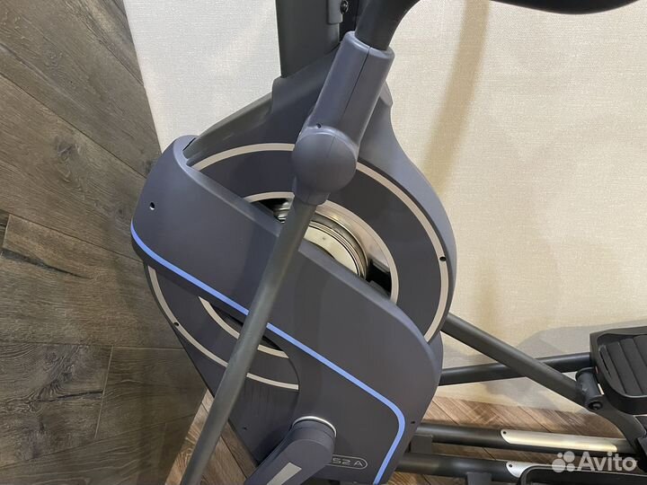 Эллиптический тренажер AppleGate X52a