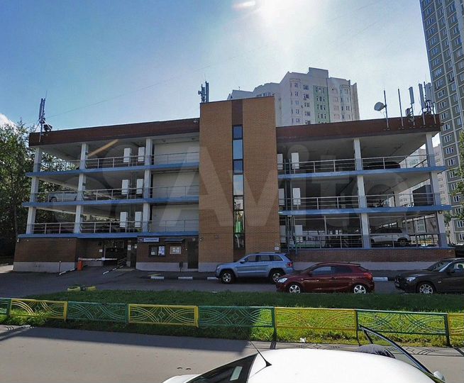 Машиноместо, 14 м²