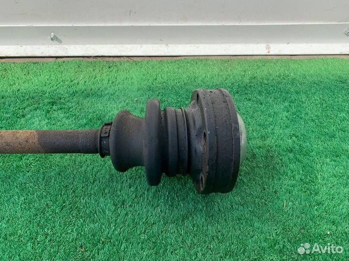 Полуось (привод) задняя правая R
