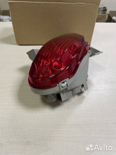 Фонарь в задний бампер левый Pajero Sport 2