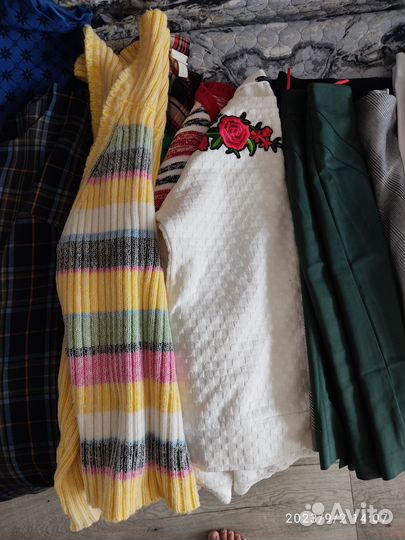 Отдам женские вещи 44-46