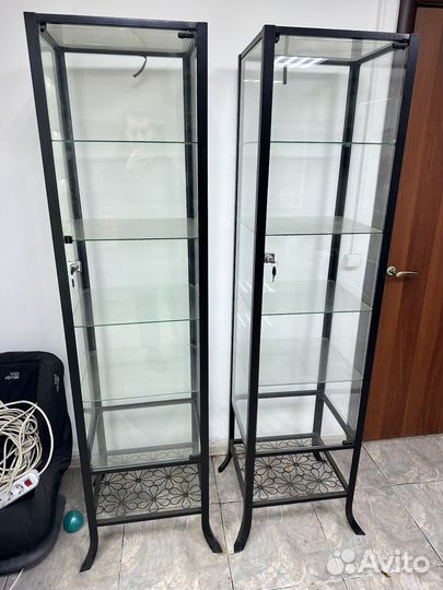 Шкаф витрина