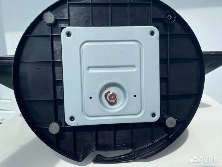 Монитор Samsung 22 дюйма