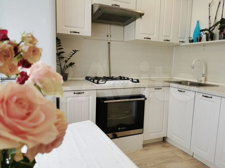 3-к. квартира, 77,4 м², 2/5 эт.