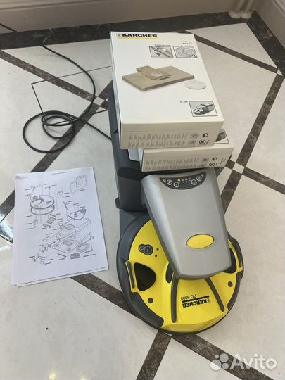 Робот пылесос karcher RC 3000