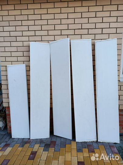 Подоконники пластиковые пвх б/у 3 штуки