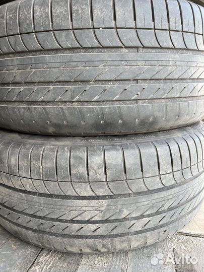 Goodyear Eagle F1 Asymmetric SUV 255/50 R19