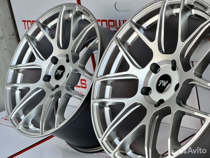 Topwheels GT09 18 9,5J +45 5x120 72.6 вес 10kg HS