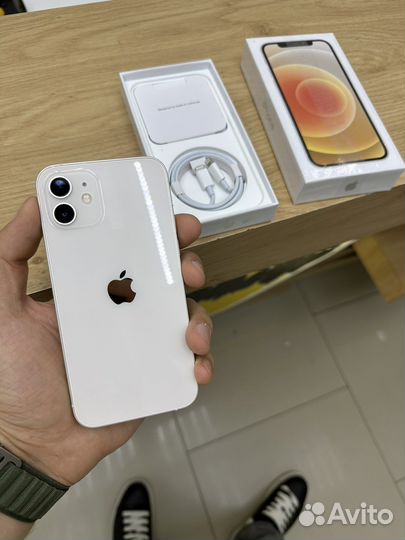 iPhone 12, 128 ГБ