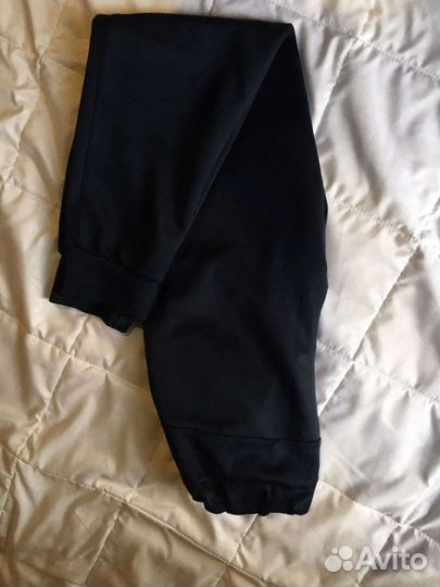 Спортивный костюм женский