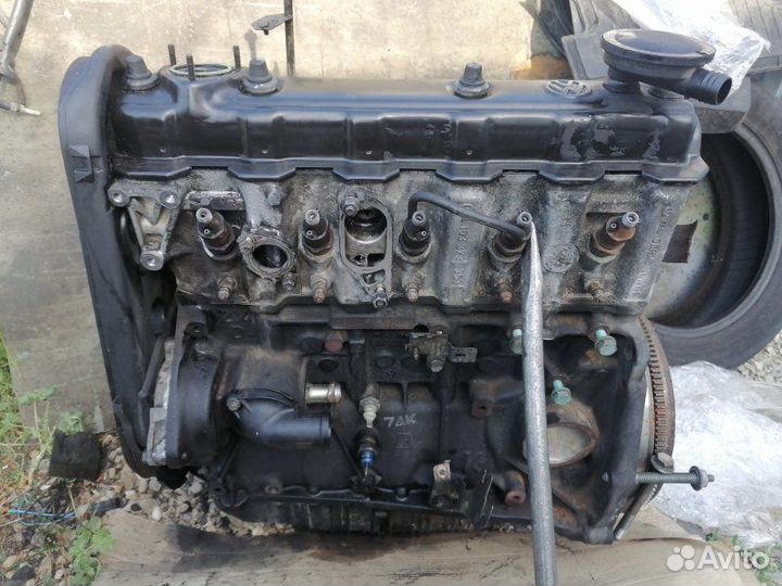 Двигатель Volkswagen Transporter T4 2.4 AJA