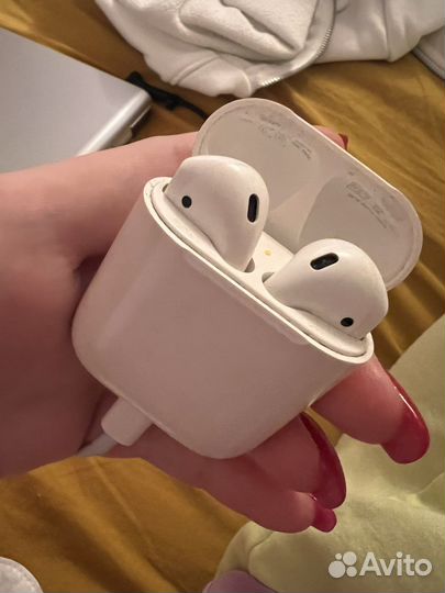 Наушники apple airpods