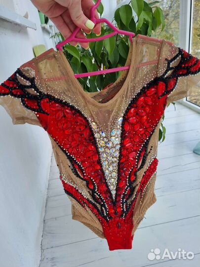 Купальник для художественной гимнастики