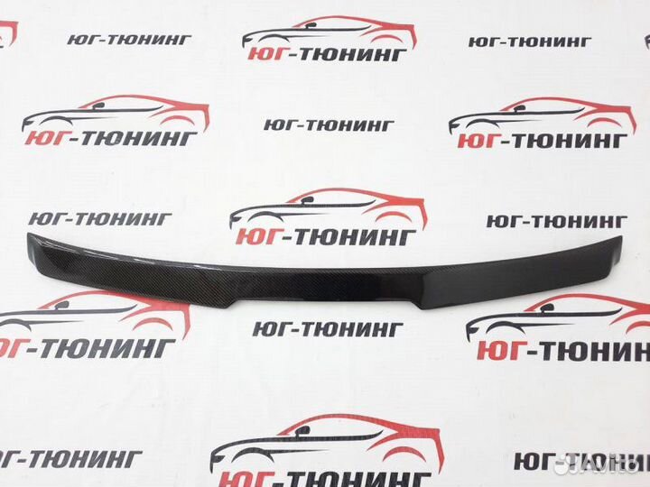 Карбоновый Спойлер на заднее стекло BMW F10 V