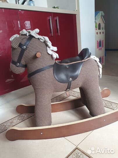 Детская лошадка качалка
