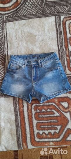 Шорты джинсовые