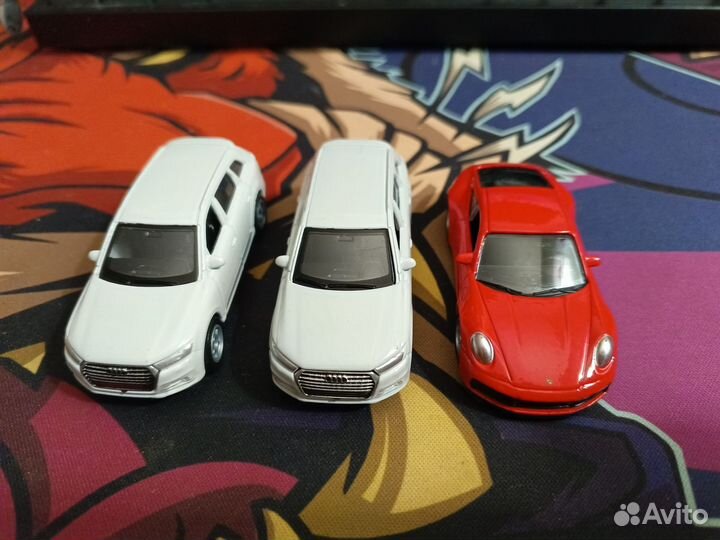 Модель автомобиля 1:60