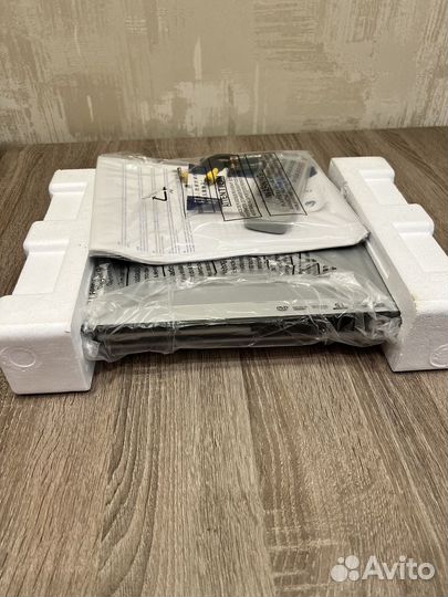 Dvd плеер новый