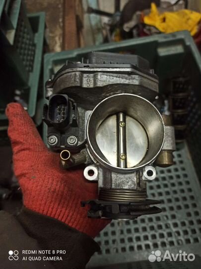 Гольф 3 1.6i 8v Дросель VDO 037 133 064D