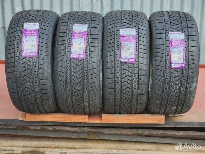 Tourador Winter Pro TSU1 295/40 R21