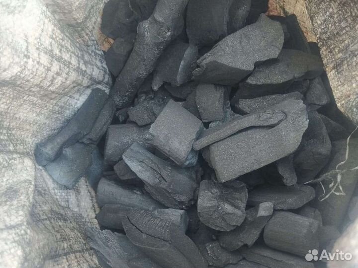 Уголь древесный в мешках