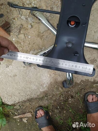 Крестовина для офисного кресла металлическая