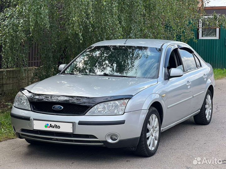 Ford Mondeo, 2001