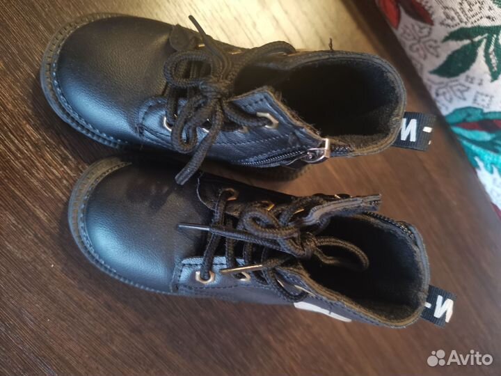 Ботинки детские 23 размер