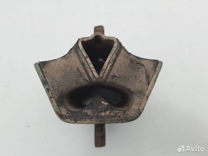 Подушка двигателя Audi 100 C4 1991-1994