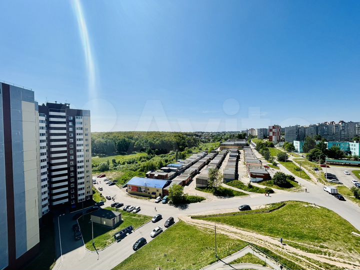 4-к. квартира, 83,5 м², 10/10 эт.