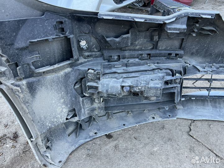 Бампер передний BMW G30, б/у оригинал