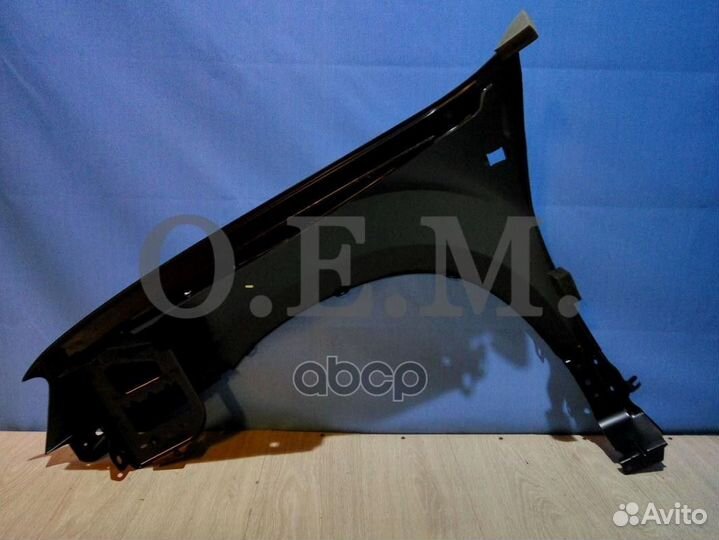 Крыло переднее правое Renault Duster 1 (2011-20