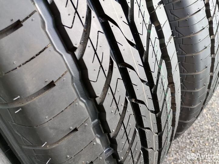 Toyo Open Country U/T 265/70 R18