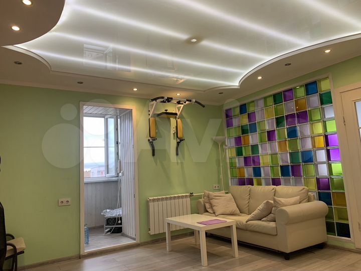 2-к. квартира, 40 м², 8/9 эт.