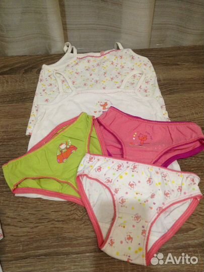 Майки и трусики для девочки 92, 98, 104 см