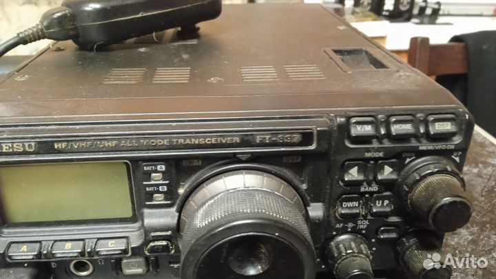 Трансивер yaesu-837