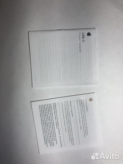 Адаптер питания Apple USB Type-C 20W