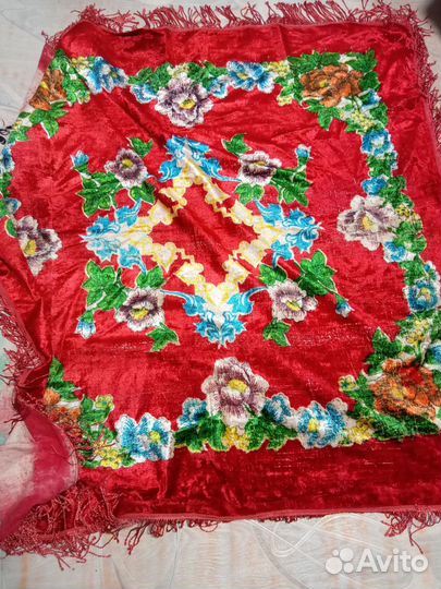 Скатерть,покрывало с бабушкиного сундука