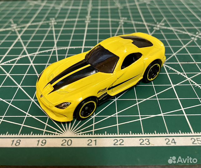 Модели 1/64 Hotwheels,Matchbox,welly