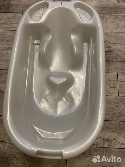 Ванночка для купания с горкой