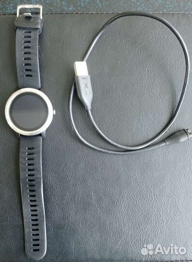 Спортивные часы garmin vivoactive 3