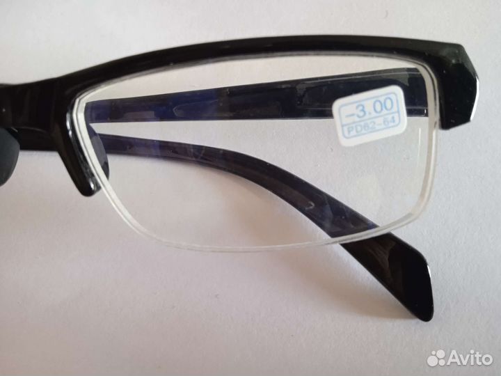 Очки -3